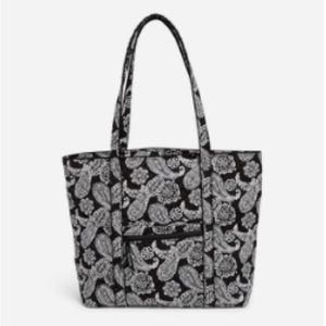 🆕 Vera Bradley Red/White Bandana “Vera” Tote Bag